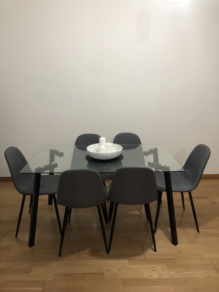 Mesa de Jantar em Vidro sem Cadeiras