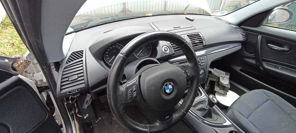 kierownica multifunkcyjna  skóra gałka mieszek m pakiet bmw e81 e87