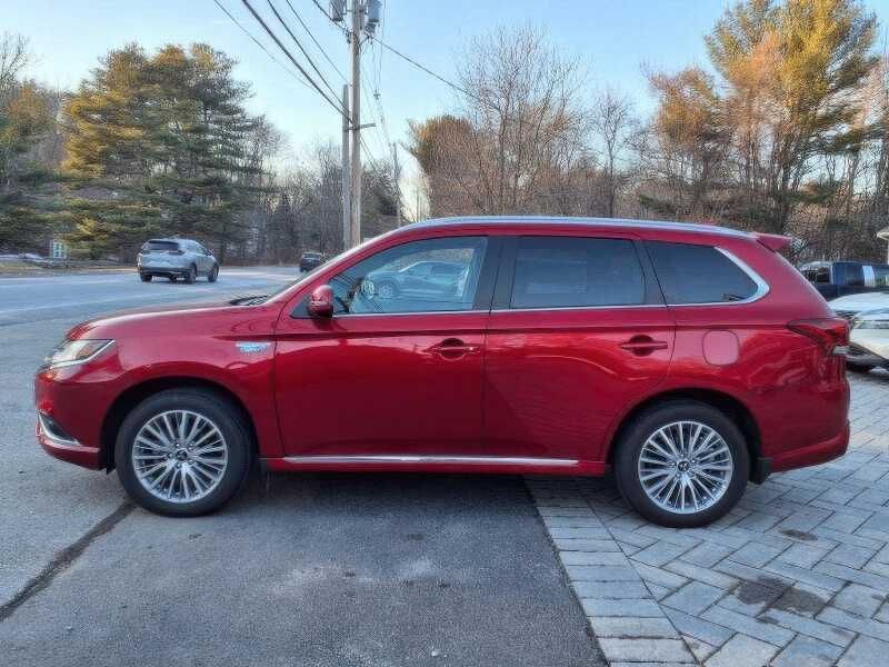 2022 Mitsubishi Outlander PHEV SEL