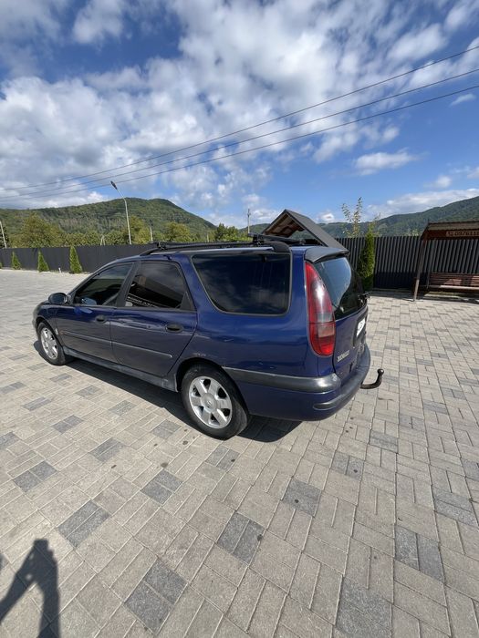 Renault laguna 1