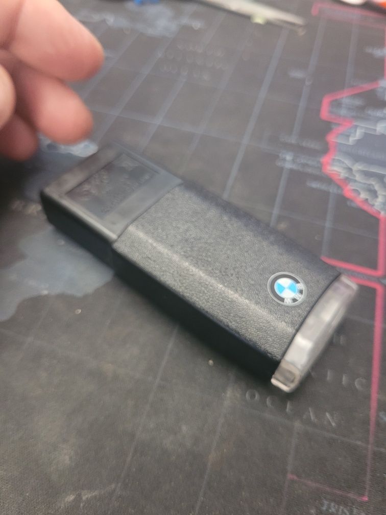 latarka w schowek BMW e38 e39 e46 e60 e53 e90 e83 świeci jak nowa