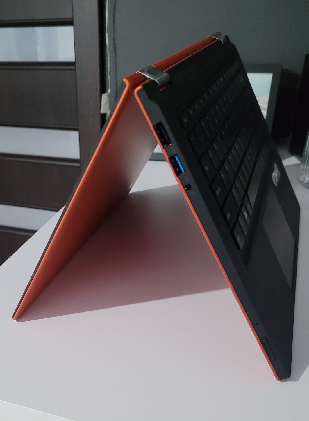 Laptop/tablet ideapad lenowo yoga 13, model 20175