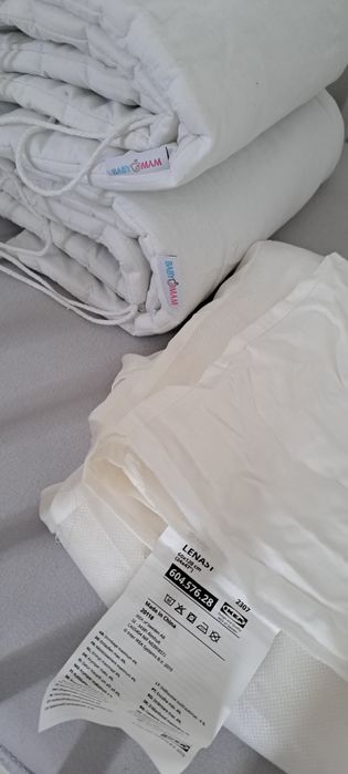 Łóżeczko niemowlęce z dodatkami