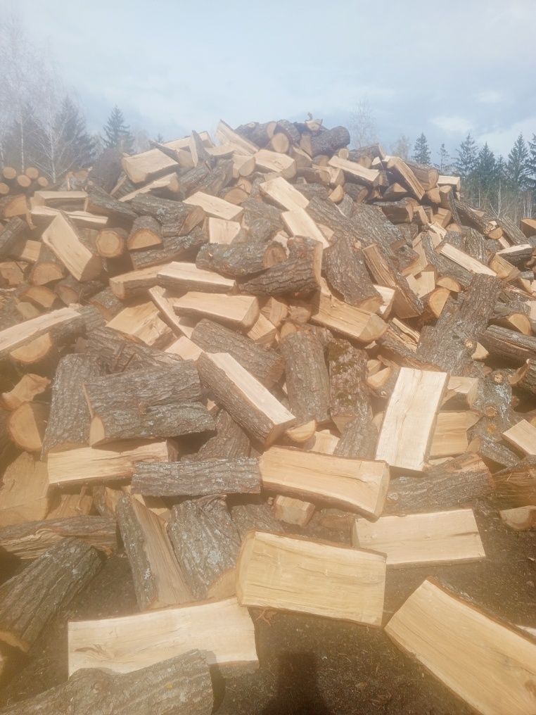 Купить дрова різних порід з безплатною доставкою