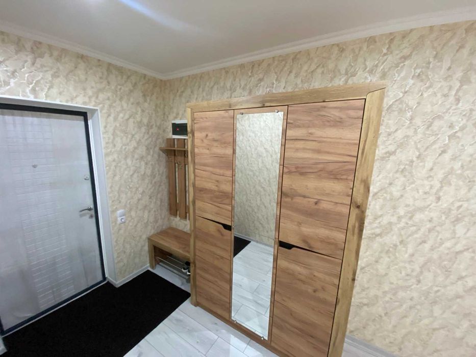 Сдам 1к кв  ЖК Сказка 54м2 метро Холодная Гора