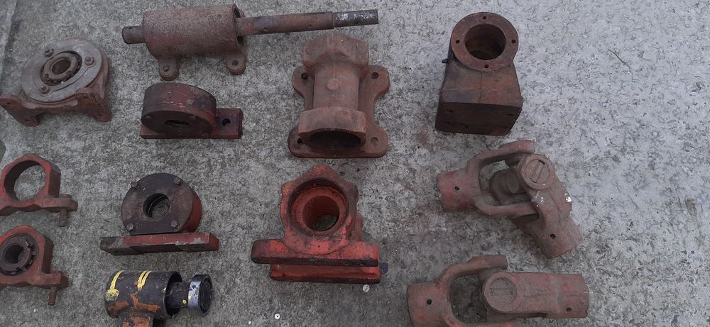 Корпуса подшипников крестовини