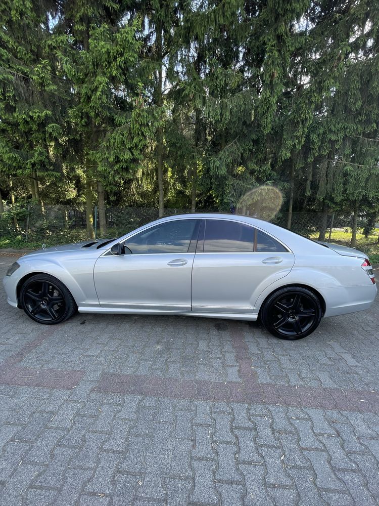 Mercedes S320 w221