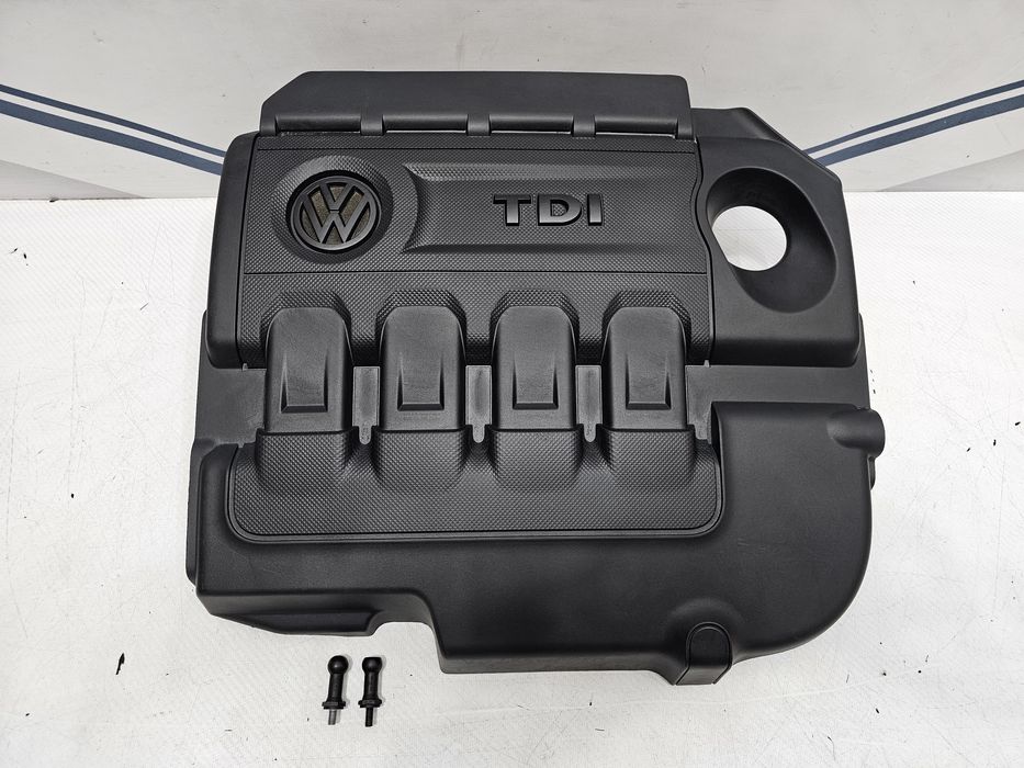 Декоративна Кришка Двигуна VW Caddy 4 2016 EURO-6 04L Golf 7 2.0 TDI