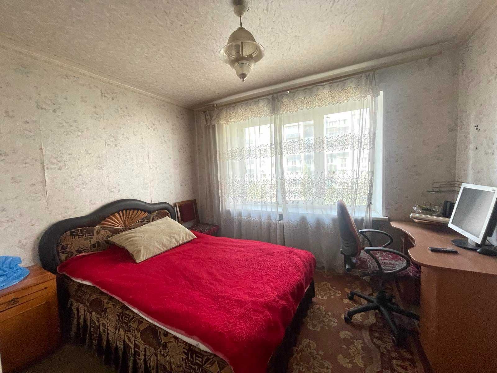 Продаю 3-кімнатну квартиру. Центр. 67 м