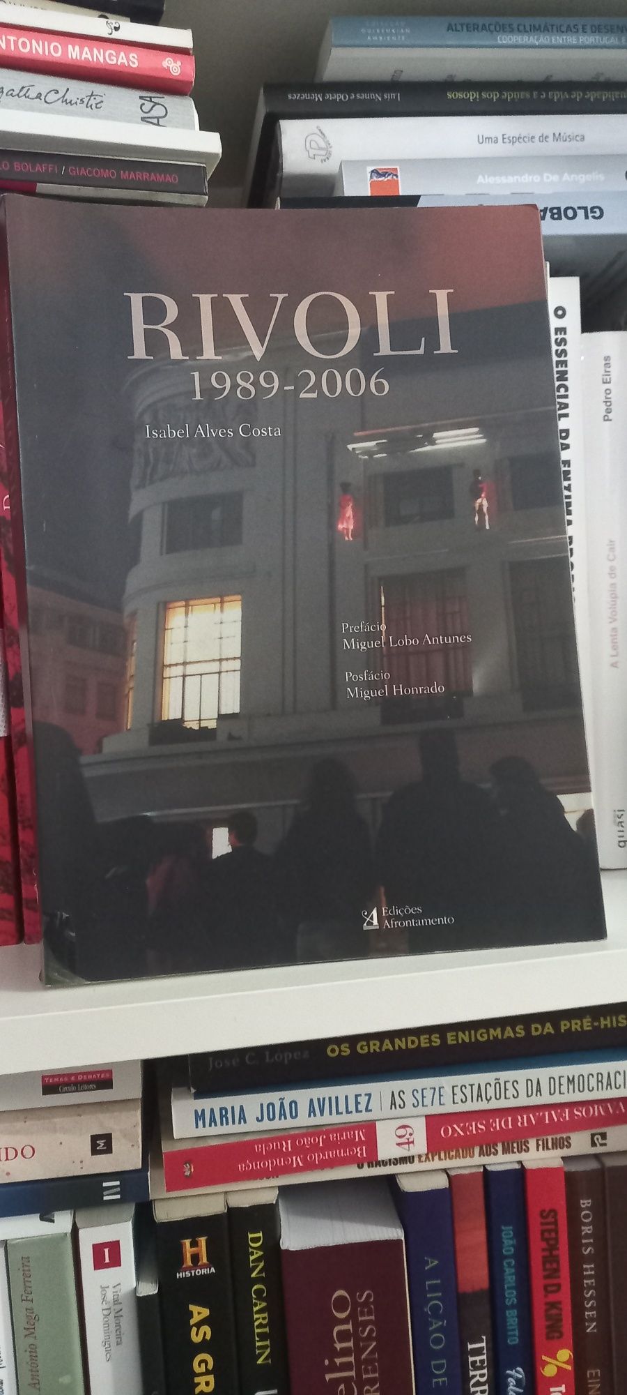 Rivoli - 1 9 8 9 / 2 0 0 6