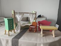 Mebelki drewniane