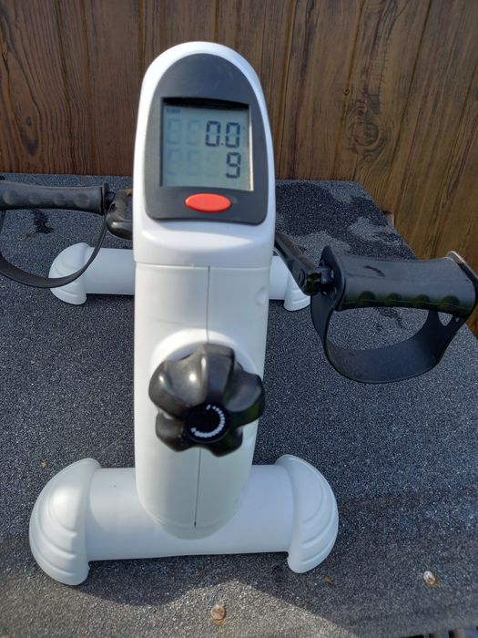 Przyrząd do rehabilitacji