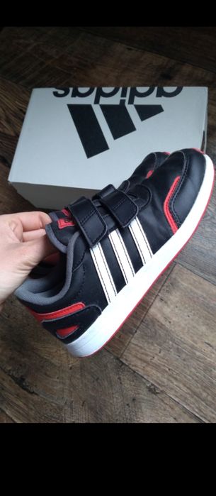 Czarne buty adidas chłopięce 30