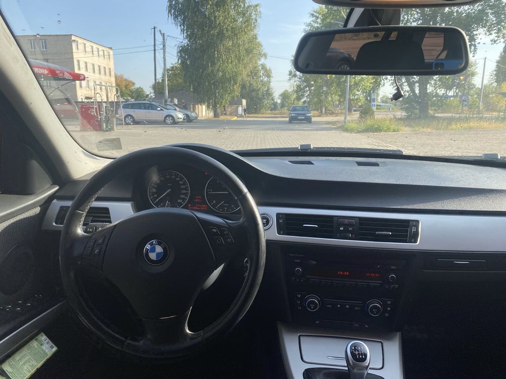 Bmw E91. 2.0 дизель. 2009. Рестайлинг