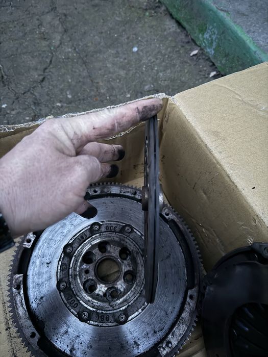 Комплект двох масового щеплення Volkswagen Golf VI