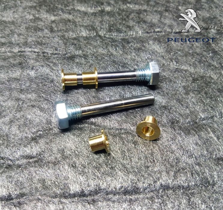 Ремкомплект дверки завісів петель Renault Peugeot Citroën Dacia і тд