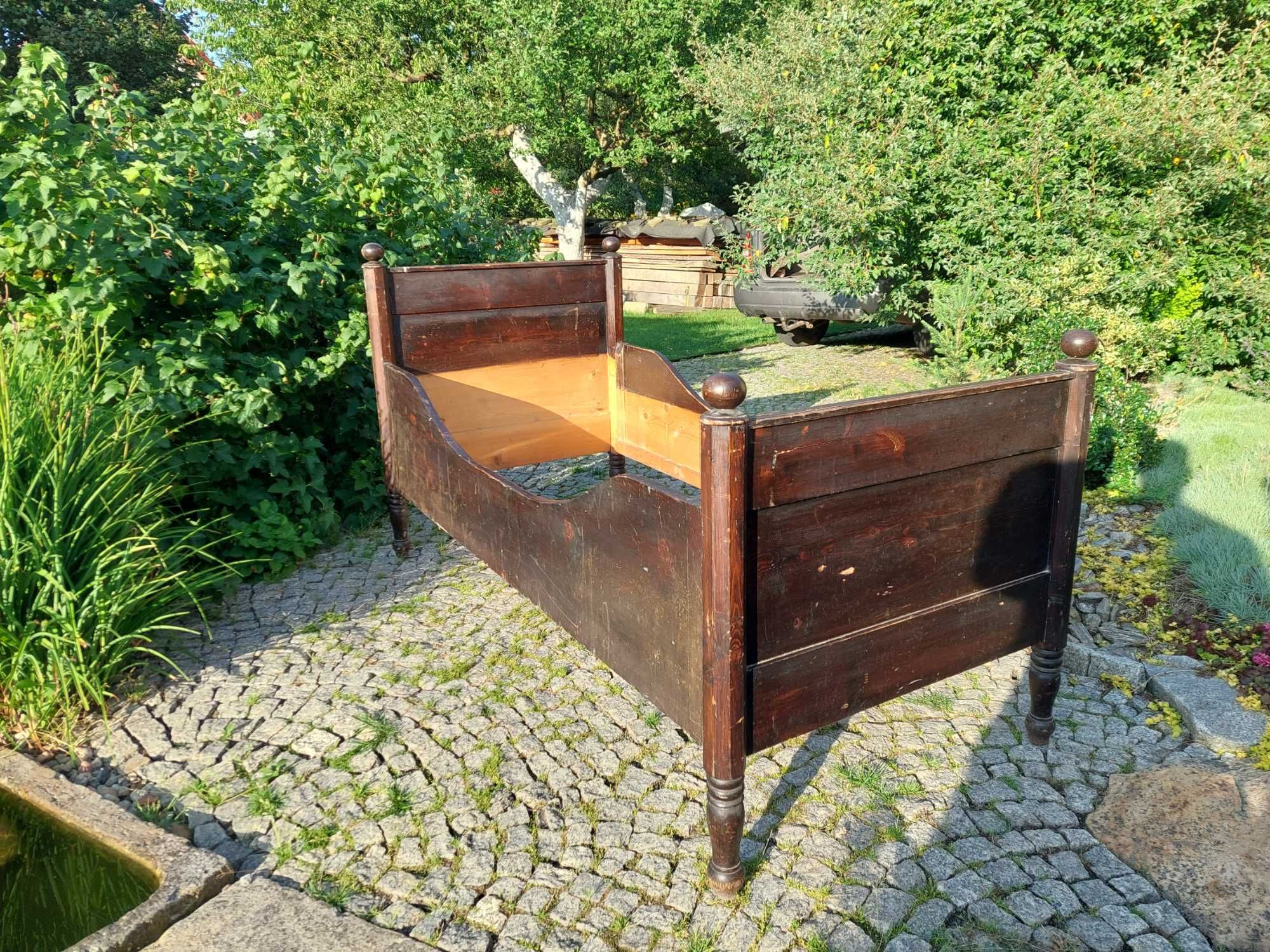 Stare łóżko dziecięce lub dla niskiej osoby 80x170 cm