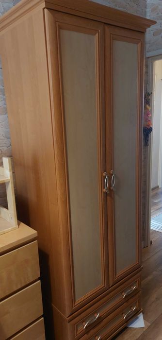Sprzedam dwie szafy