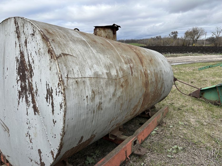 Бочка металева для трактора води 4 куба