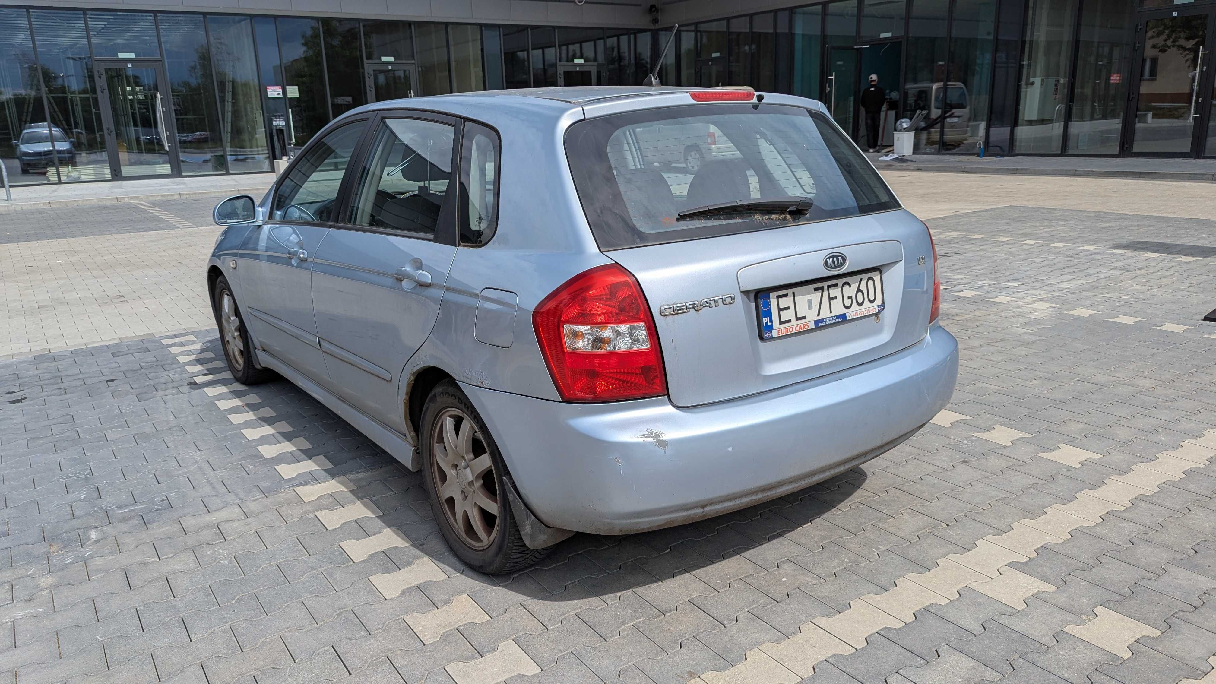 Kia Cerato 1,6 hatchbag 2005 r