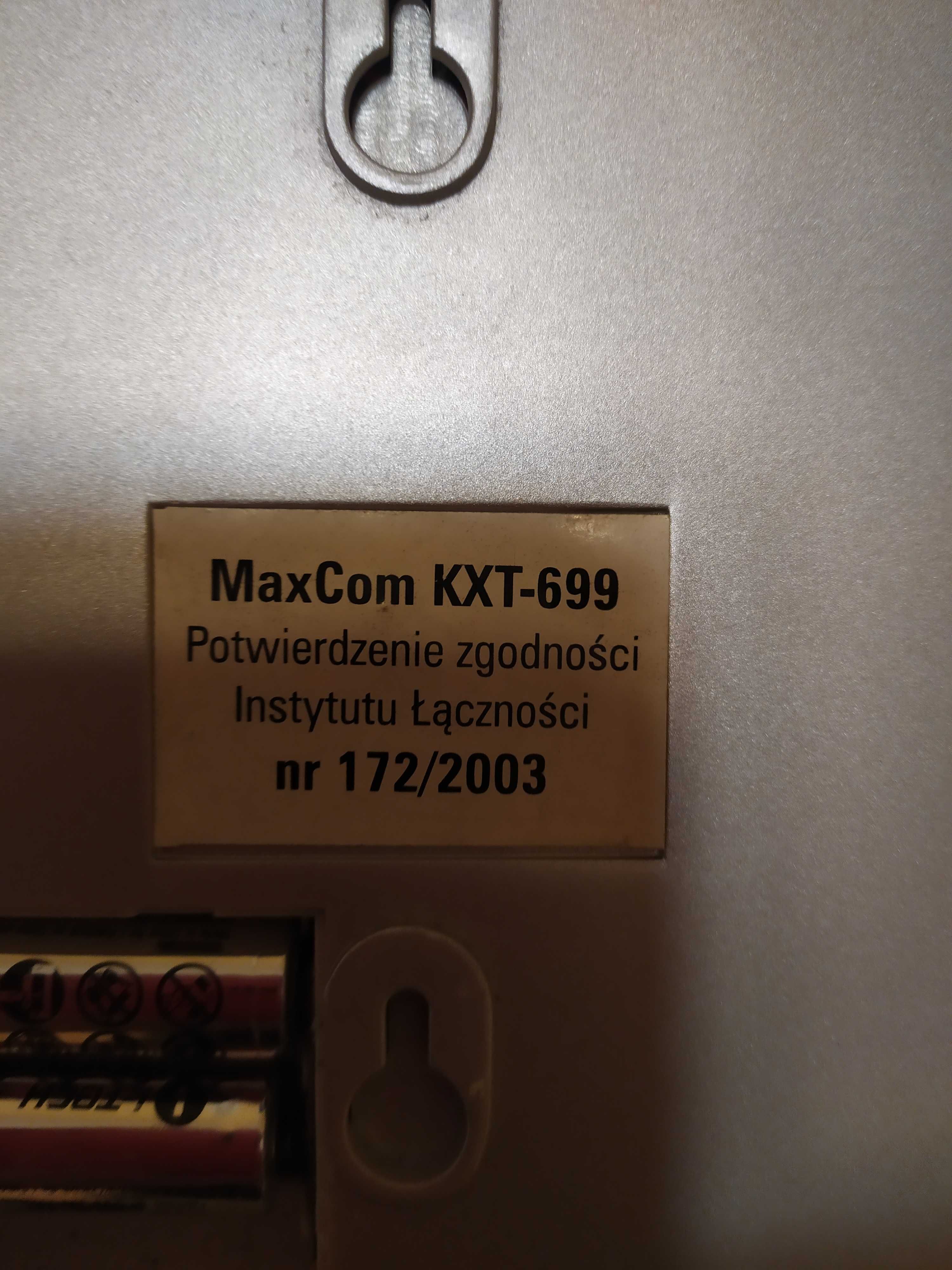 Telefon MAXCOM KXT-699