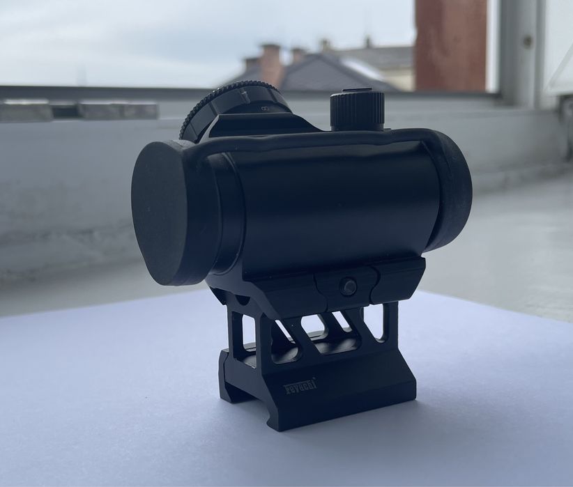 Коліматорний приціл