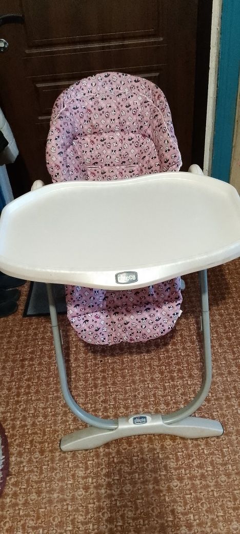 Продам стул для кормления ребенка