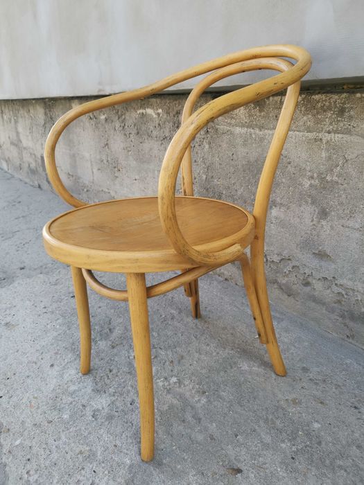 *Krzesło, fotel gięty Thonet* transport
