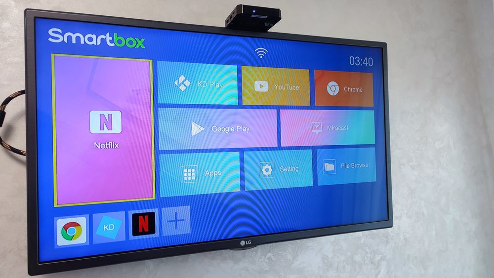 Телевізор LG 32 LX320C