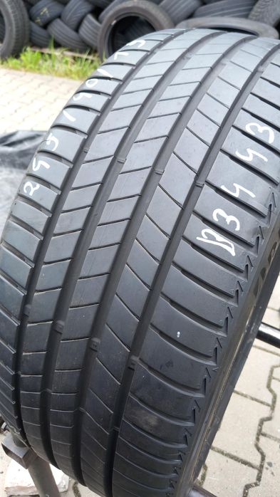 245/40/19 Bridgestone Turanza T005 94W