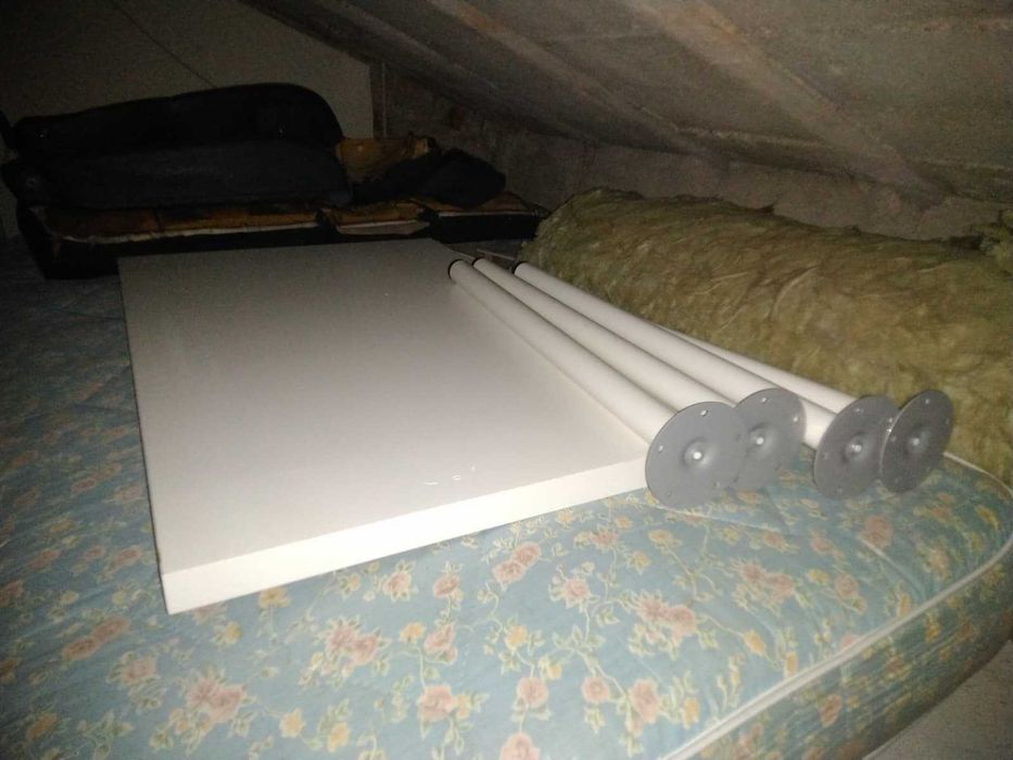 Mesa IKEA 1,00x0,60m