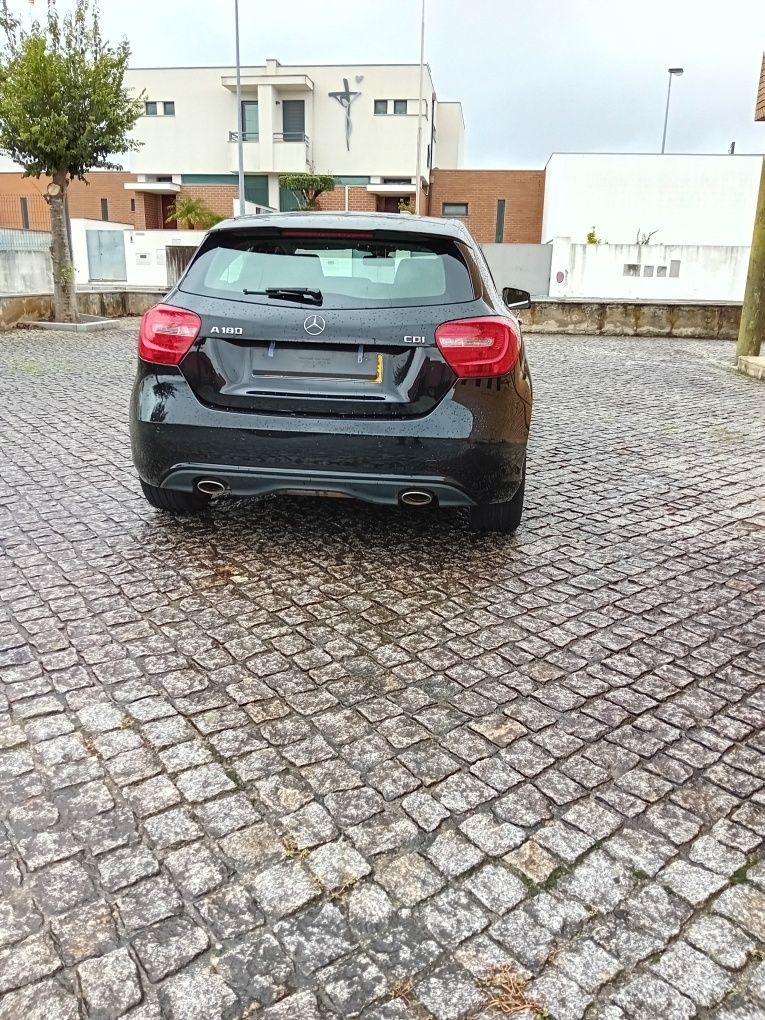 Mercedes A180 cdi Urban Amg Nacional