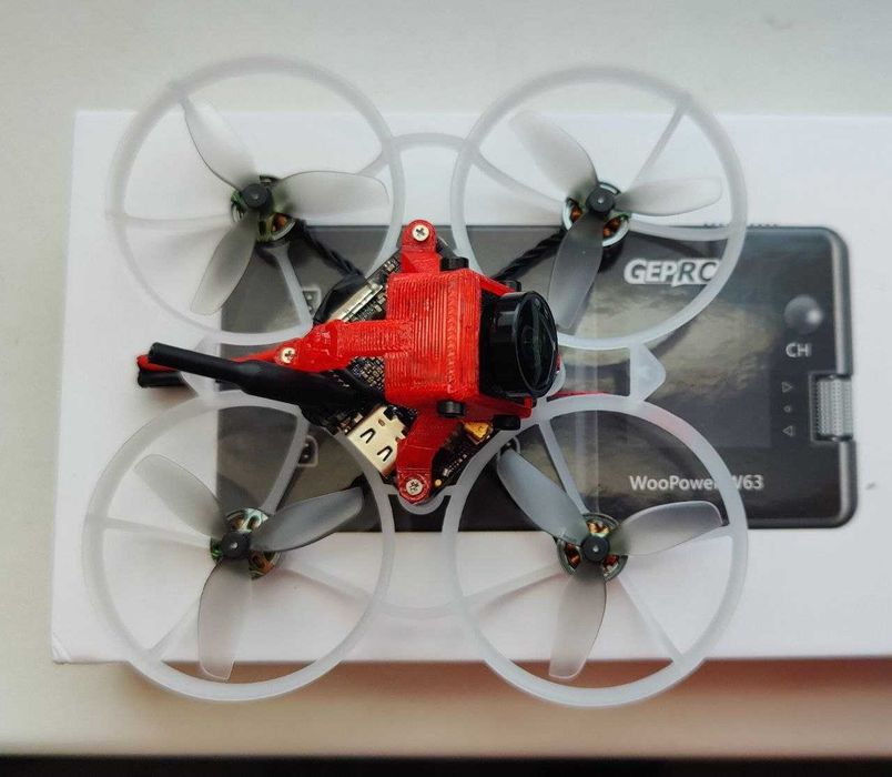 Квадрокоптер BETAFPV Meteor75 пропы 40мм с DJI O4 линза от DJI O3