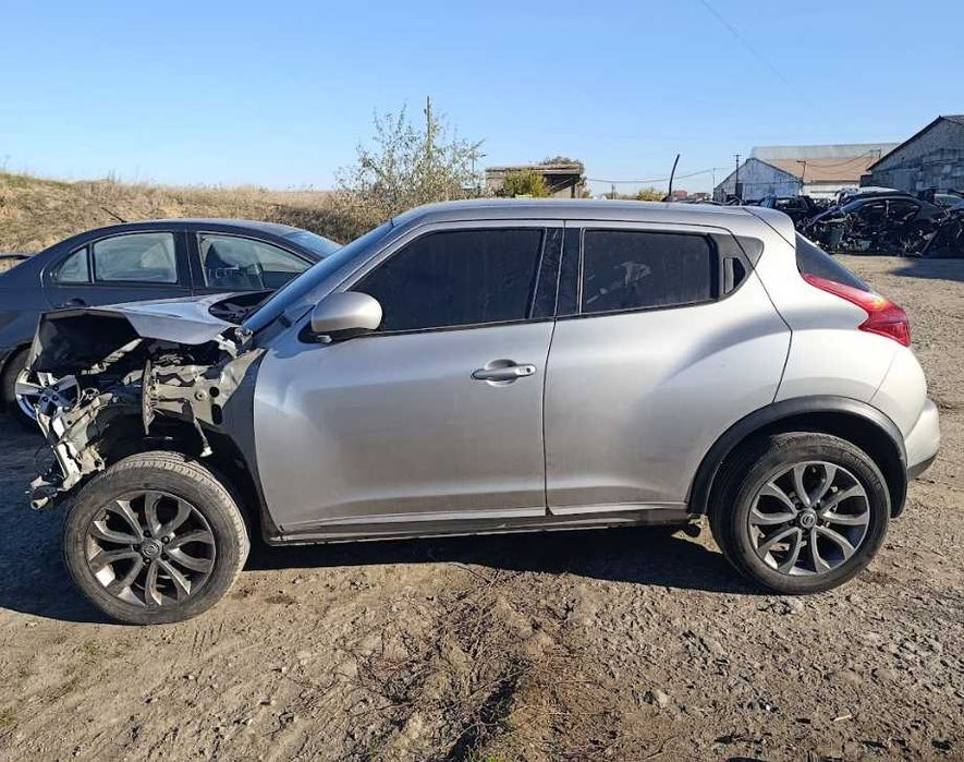 Кузов Nissan Juke 2013 1.6 бенз Разборка Nissan Juke F15
