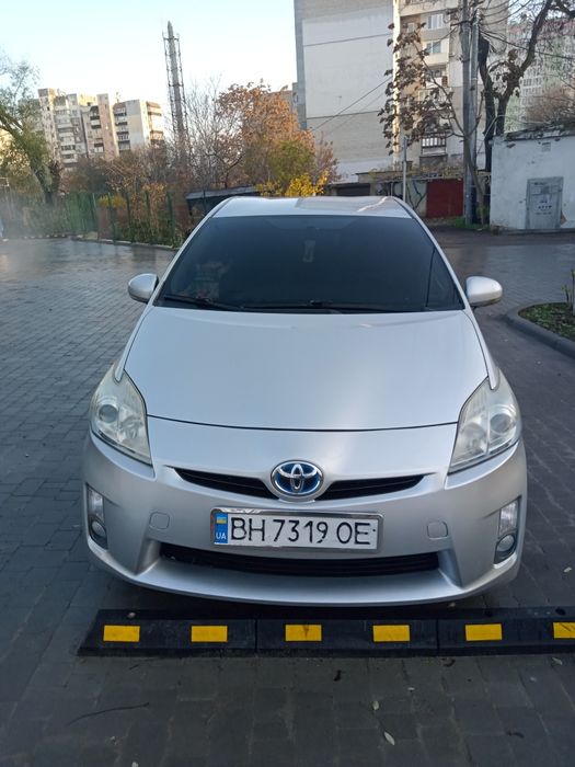 Тойота Приус 30.