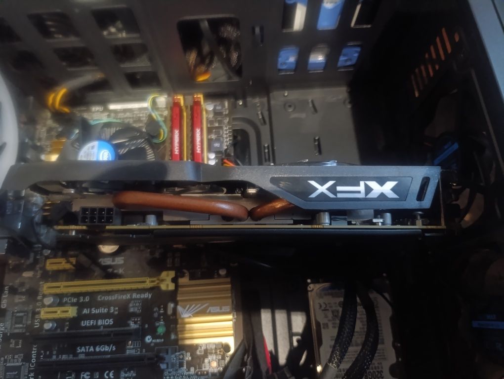 Відеокарта XFX RX 570 4gb.
