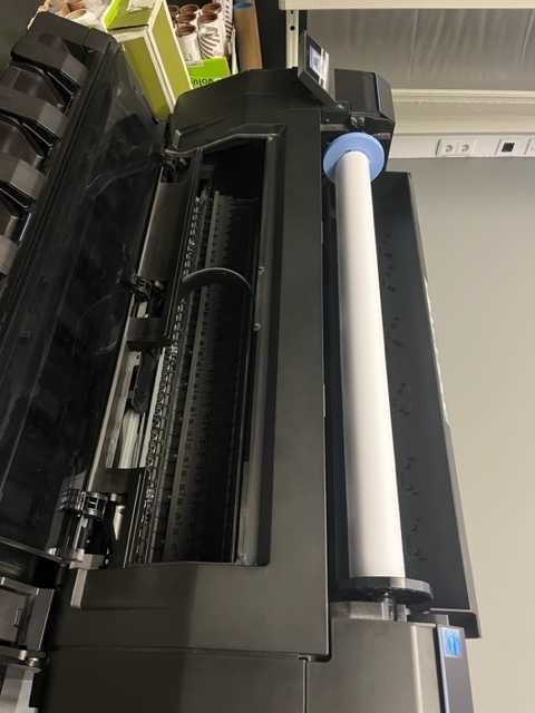 Plotter HP Designjet T930