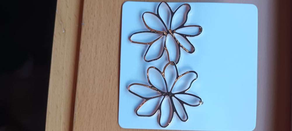 Brincos em aço - Novos!