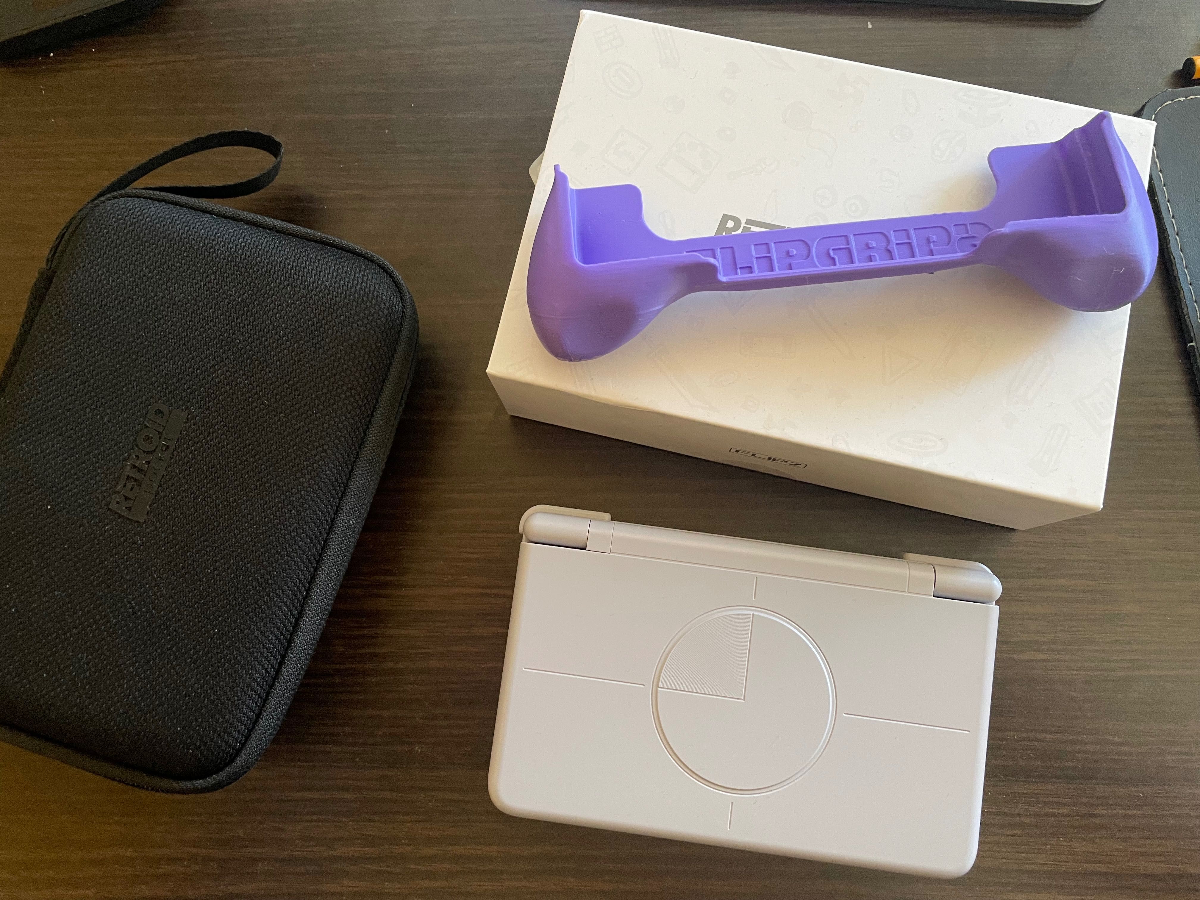 Konsola Retroid Pocket Flip 2 nowa Android + etui grip