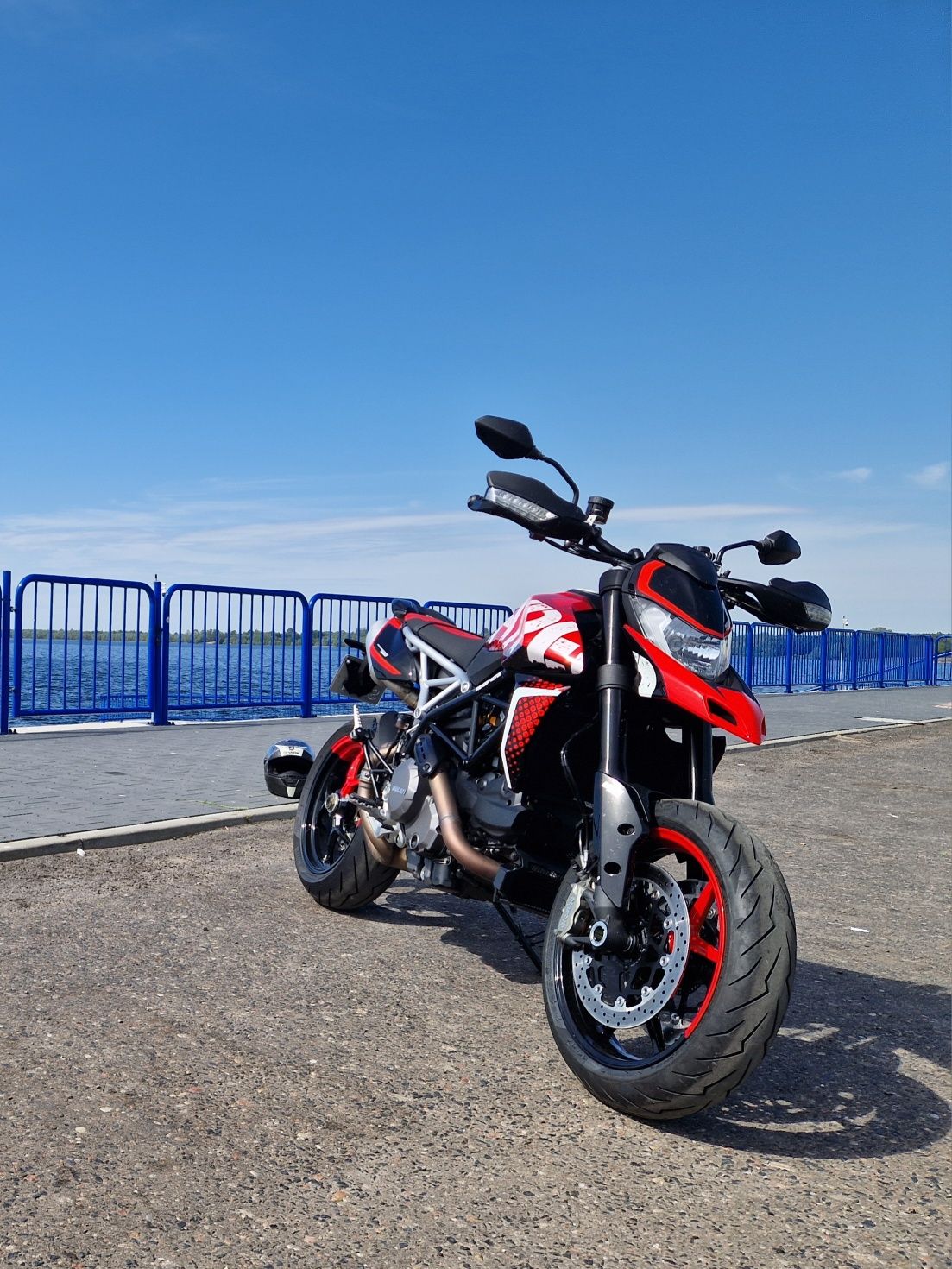 Ducati Hypermotard 950 RVE rok 2023, rejestracja A2,