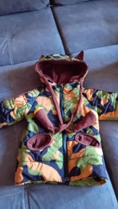 Продам палтишко в хорошем состоянии.