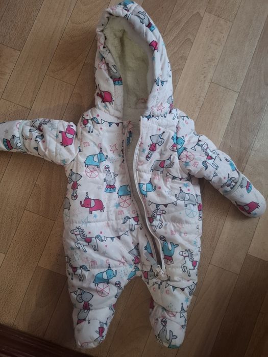 Зимовий комбінезон