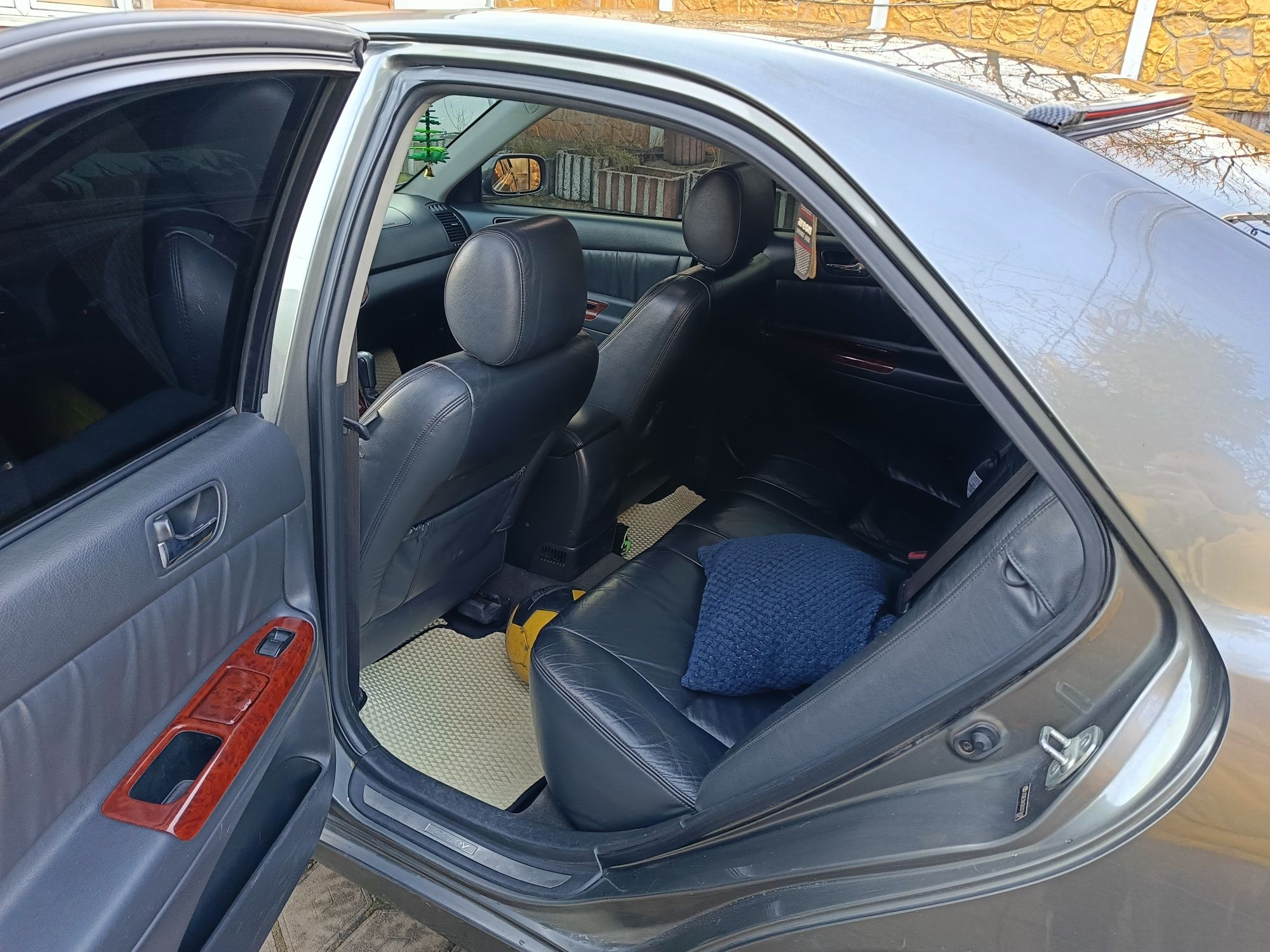 Toyota Camry 30 2004