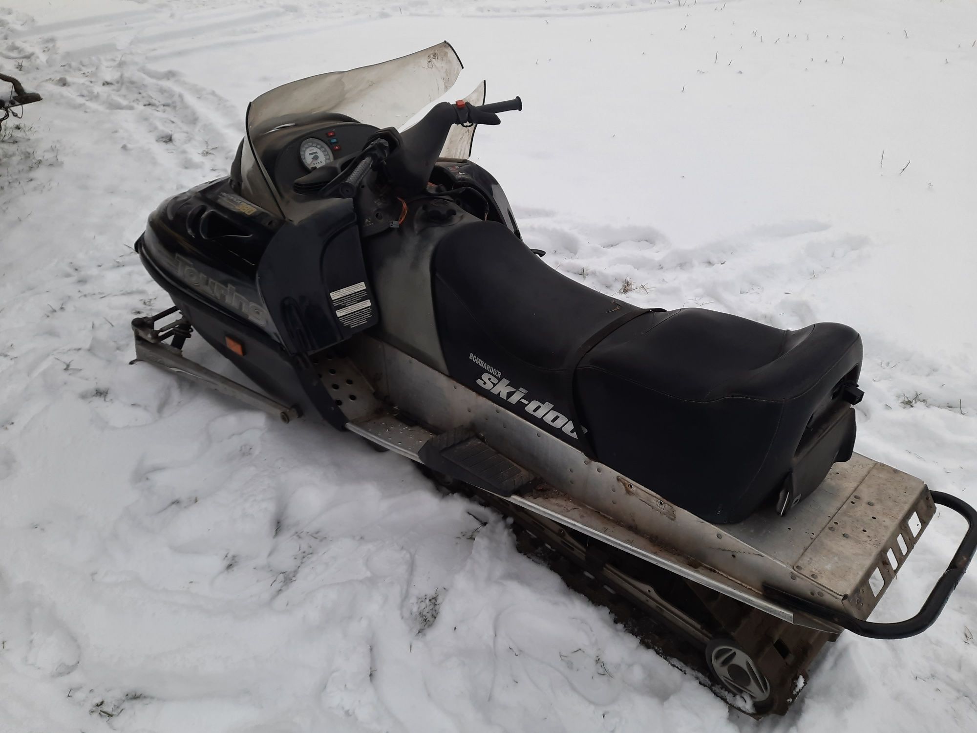 Skuter śnieżny ski doo touring części rotax 380 F rotax 377 Bombardier