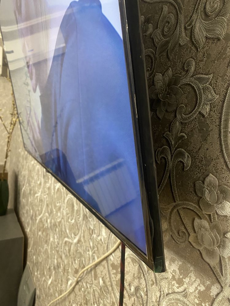 Продам телевизор Samsung 7серии 55 дюймов