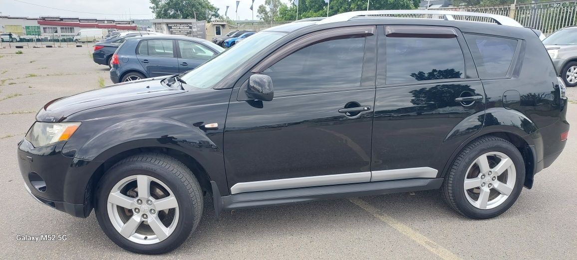 Продам   Outlander XL, 2009 год