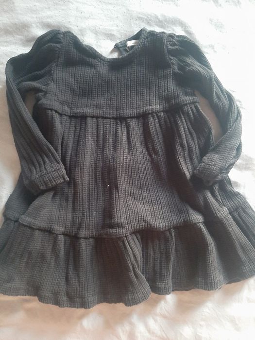 Sukienka reserved 86 grubszy materiał