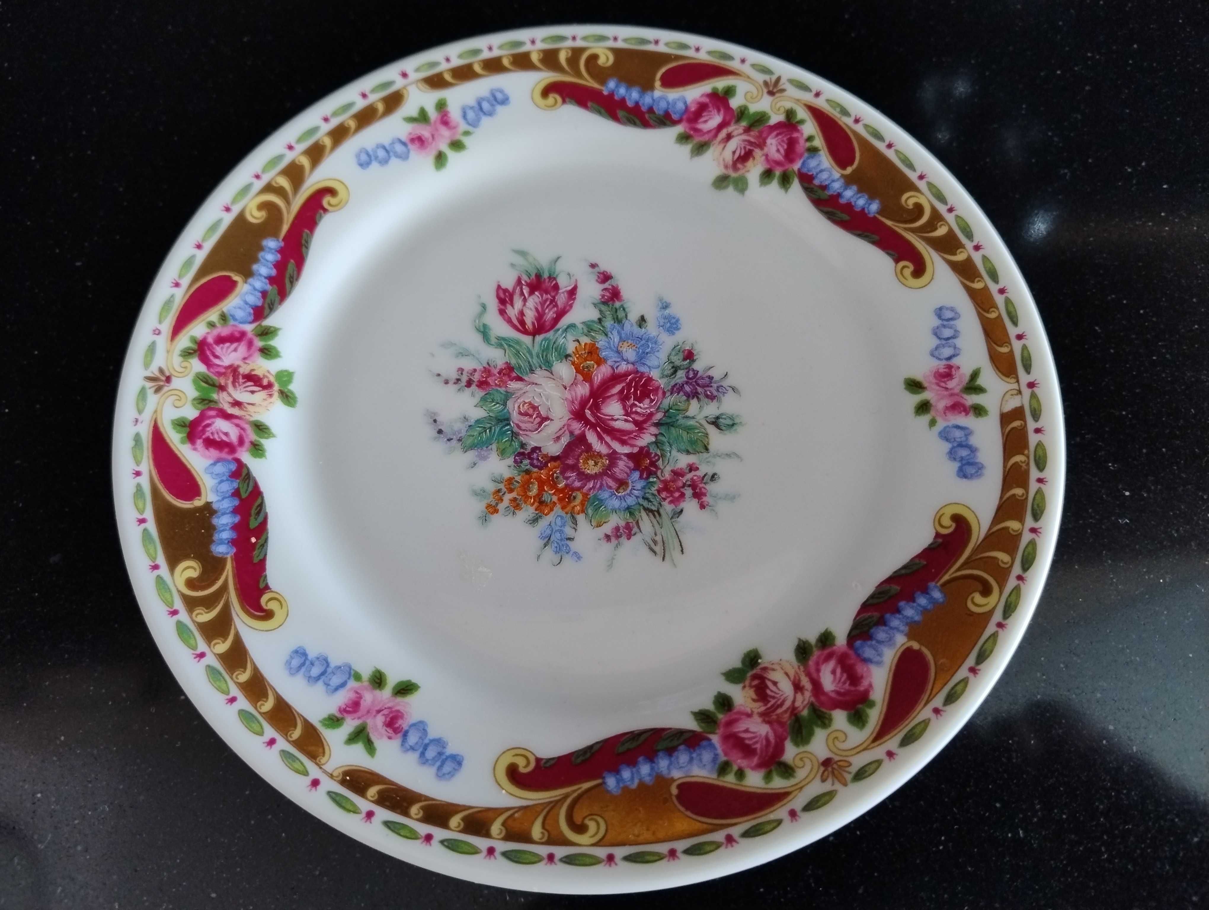 Conjunto Porcelana 2 Pratos Limoges + 2 Pratos Vizavi (tipo Limoges)