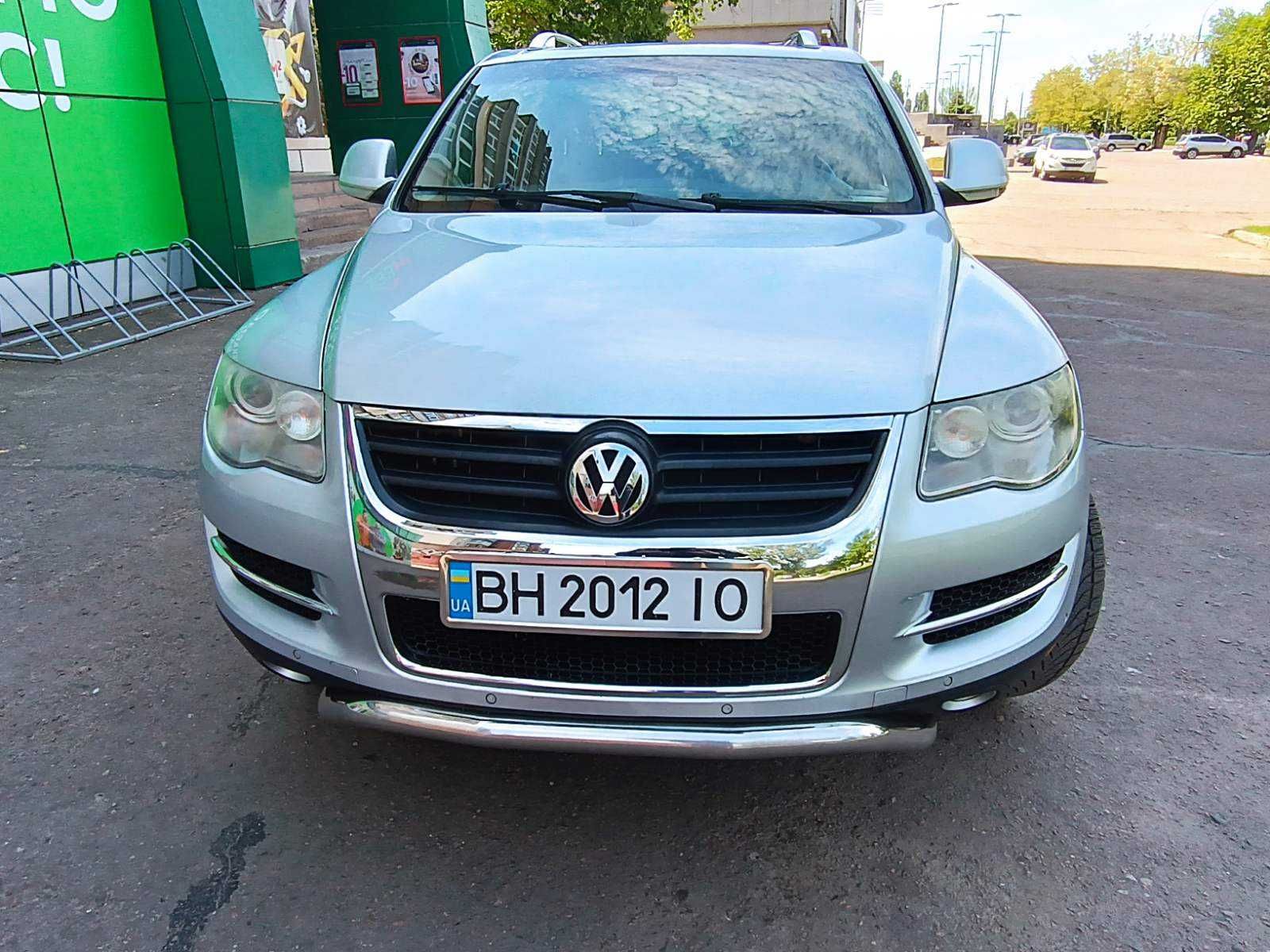 Volkswagen Touareg 2008 року 3,6 л. газ/бензин