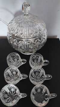 Kryształowa waza do ponczu ze szklaneczkami